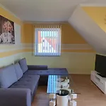 Lucys Haus 2 