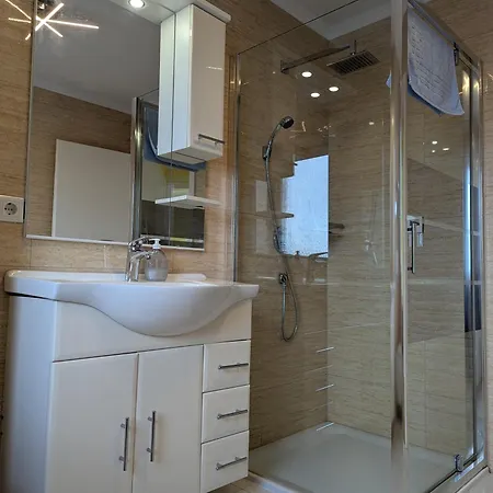 Lucys Haus 2 