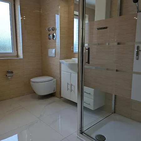 Lucys Haus 2 